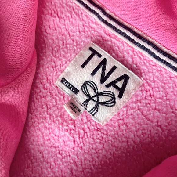 Long Neon pink TNA hoodie - Picture 5 of 7